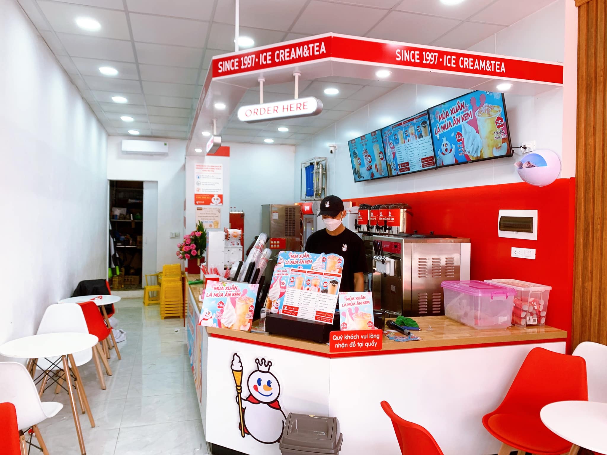 Quầy trà sữa Mixue