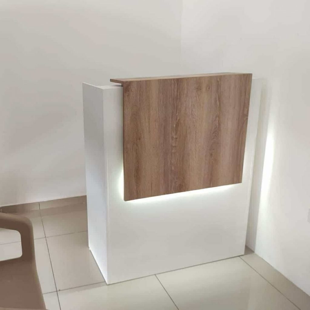 Quầy thu ngân gỗ mdf giá rẻ