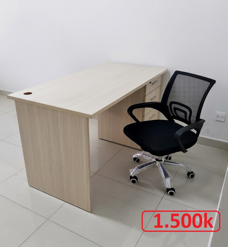 Bàn ghế văn phòng combo 1.500k